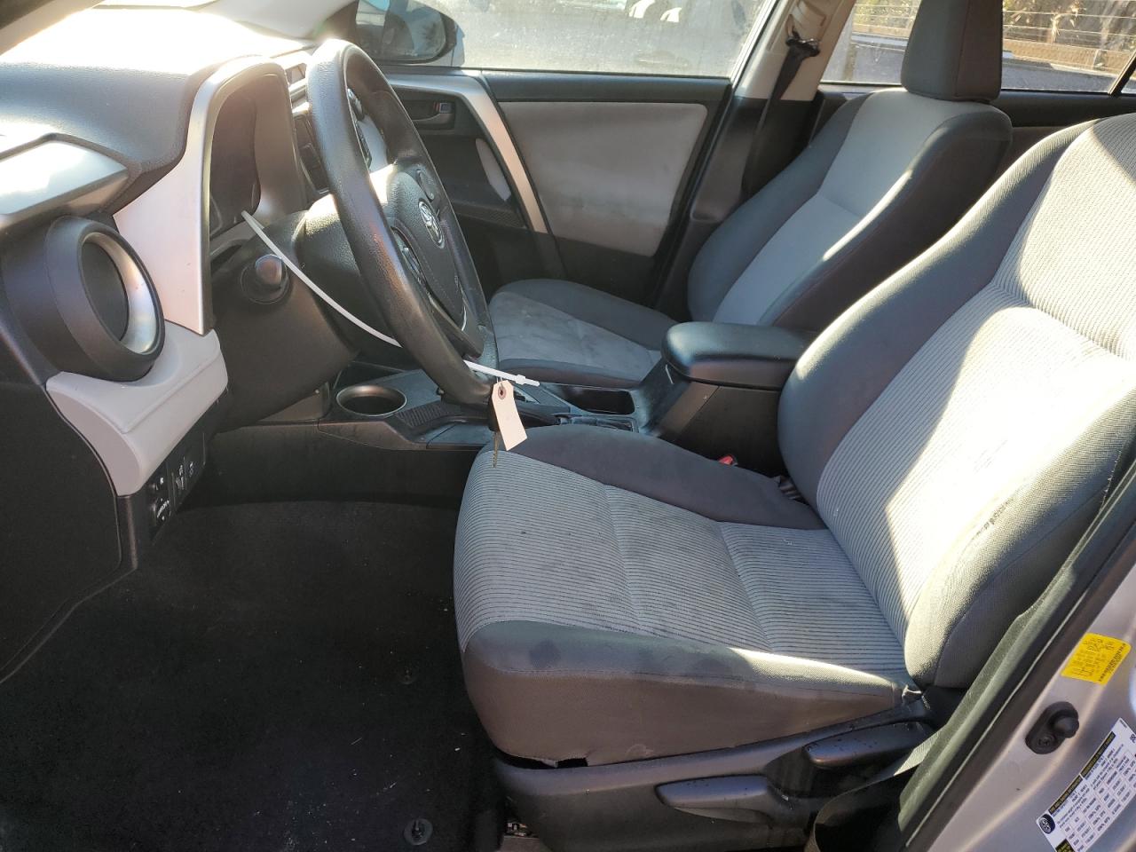 2015 Toyota RAV 4 - Image 7