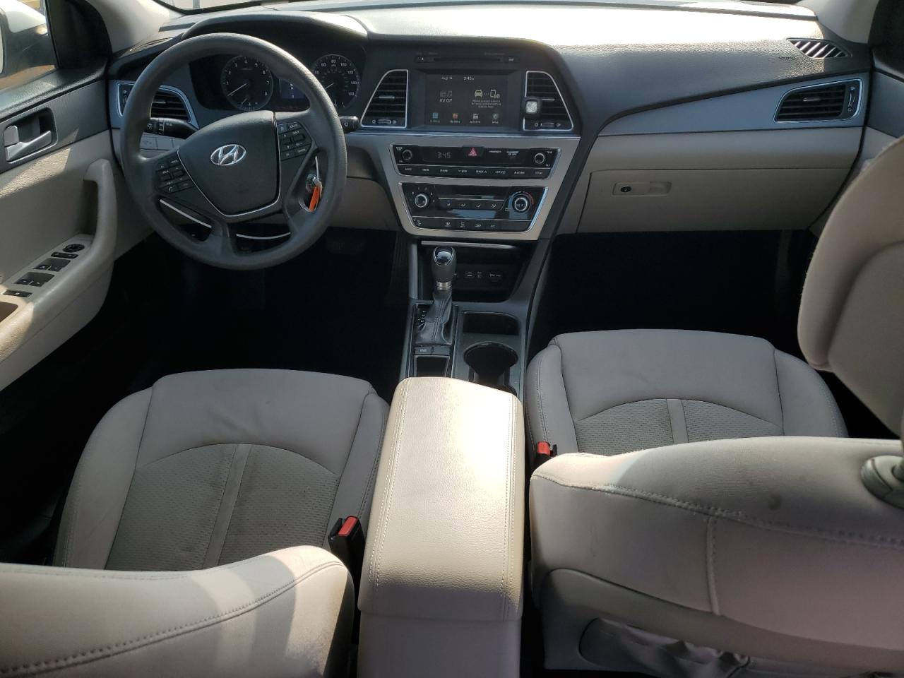 2016 Hyundai Sonata - Image 8