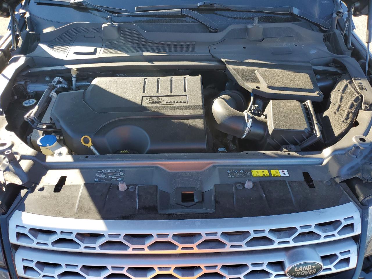 2019 Land Rover Discovery - Image 12
