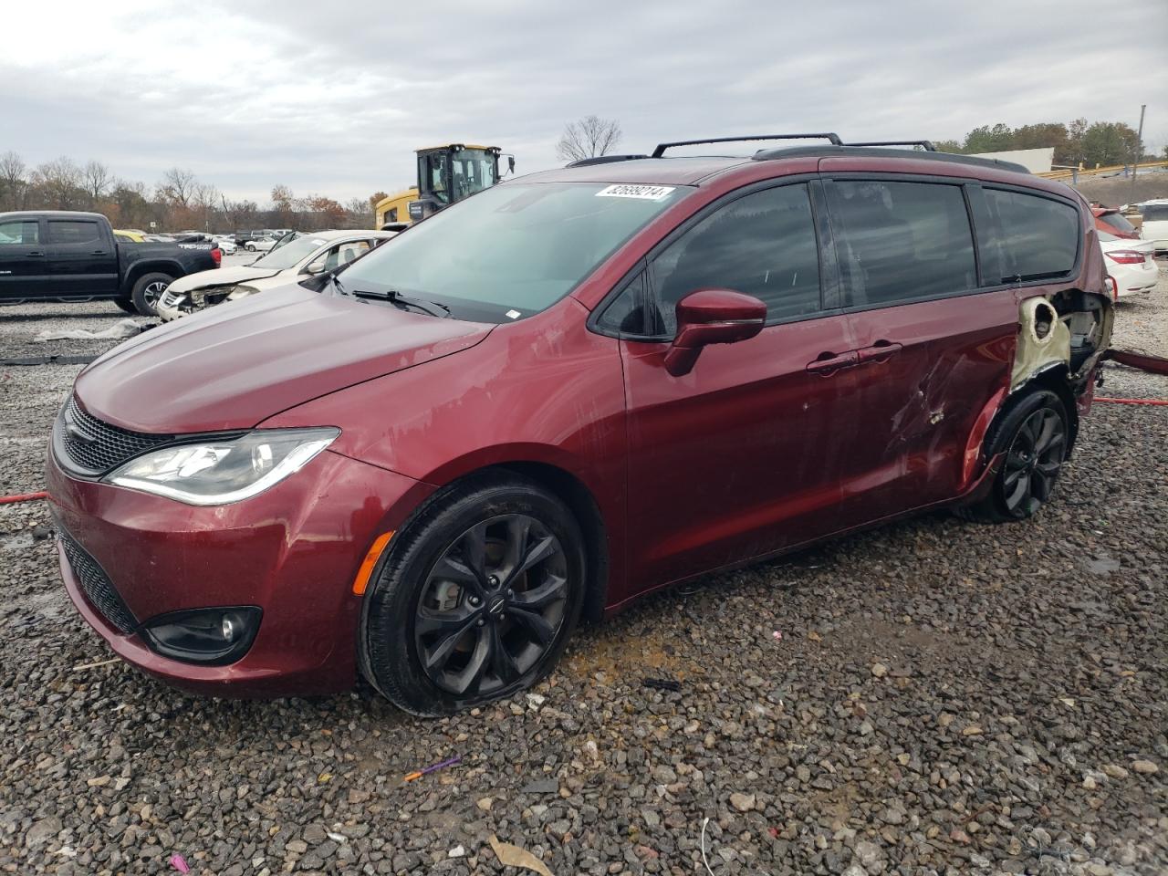 2019 Chrysler Pacifica - Image 1