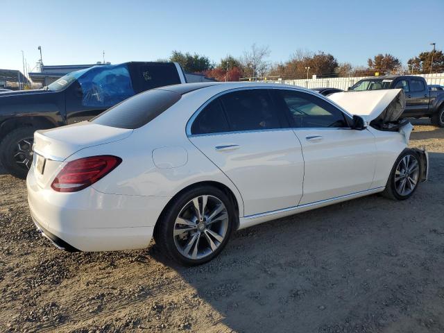  MERCEDES-BENZ C-CLASS 2015 Biały