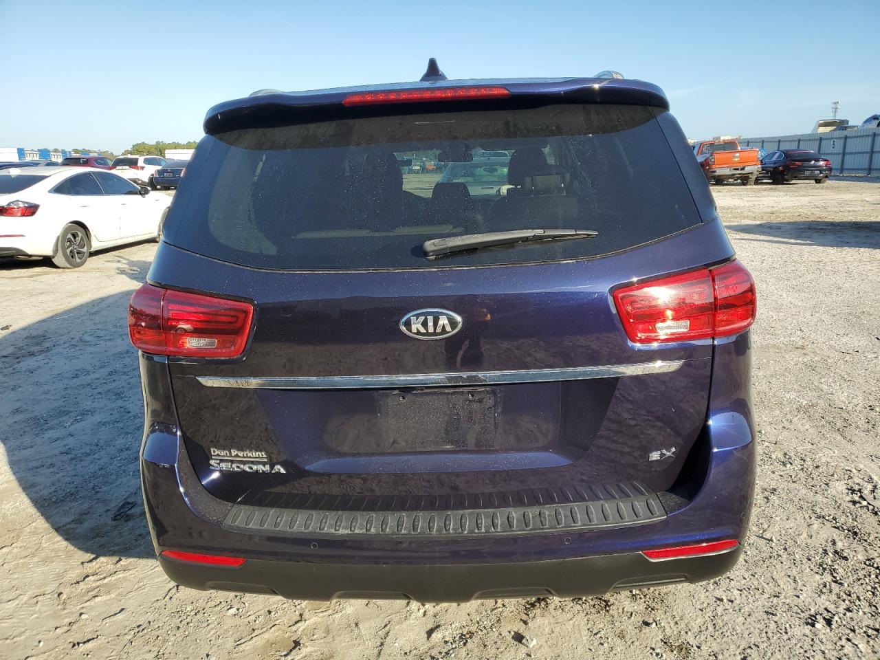 2020 Kia Sedona Lx VIN: KNDMB5C10L6598329 Lot: 84715454