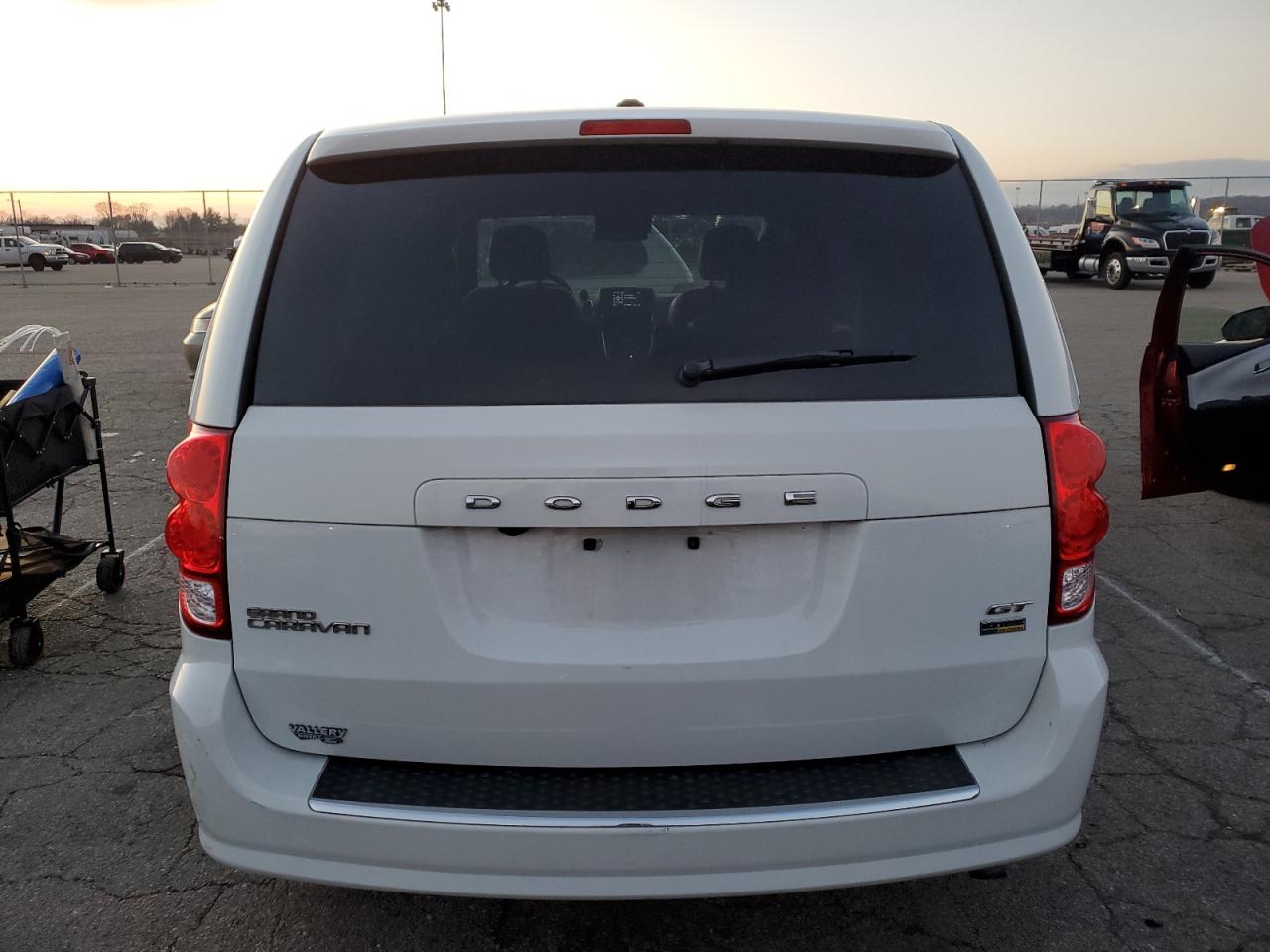 VIN 2C4RDGEG3KR670919 2019 DODGE CARAVAN no.6