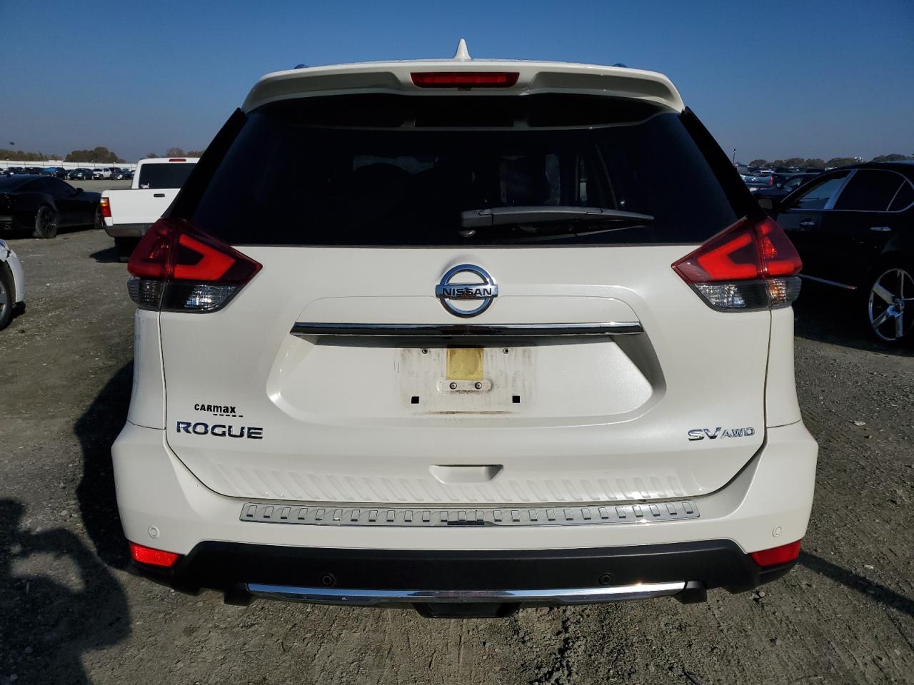 2019 Nissan Rogue S VIN: JN8AT2MV6KW389762 Lot: 82443474