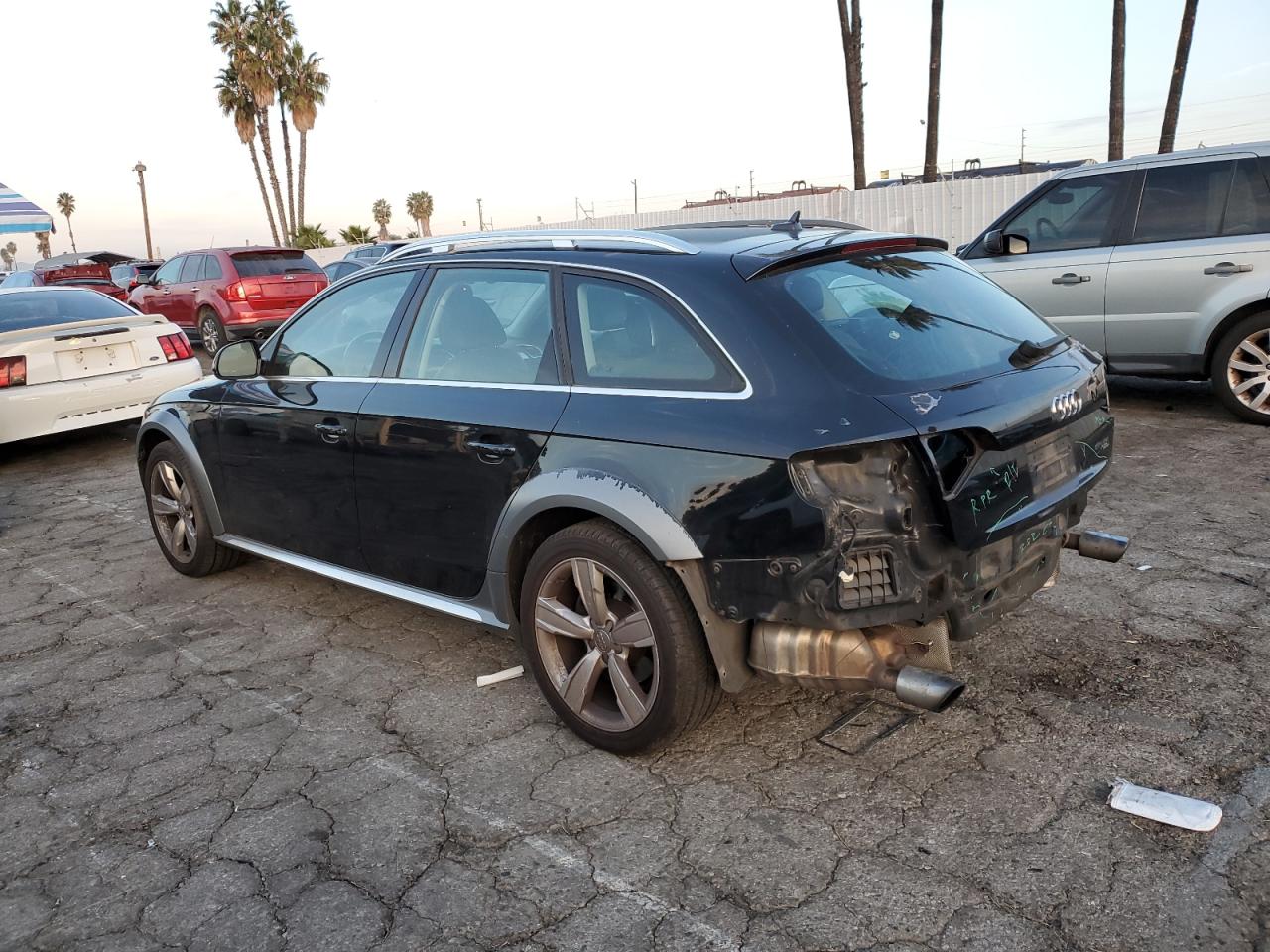 VIN WA1UFAFL7DA069205 2013 AUDI A4 no.2