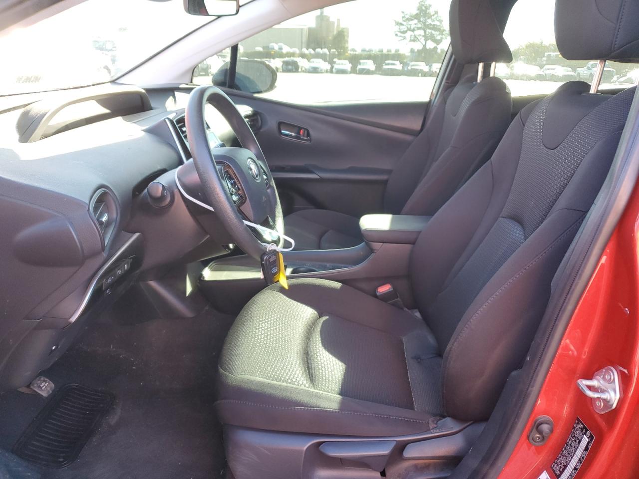 2022 Toyota Prius - Image 7