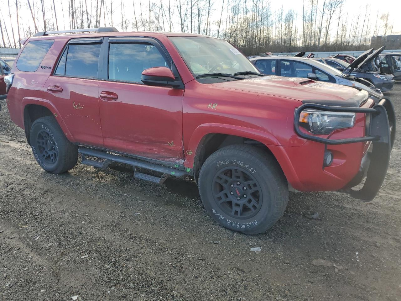 VIN JTEBU5JR2H5479944 2017 TOYOTA 4RUNNER no.4