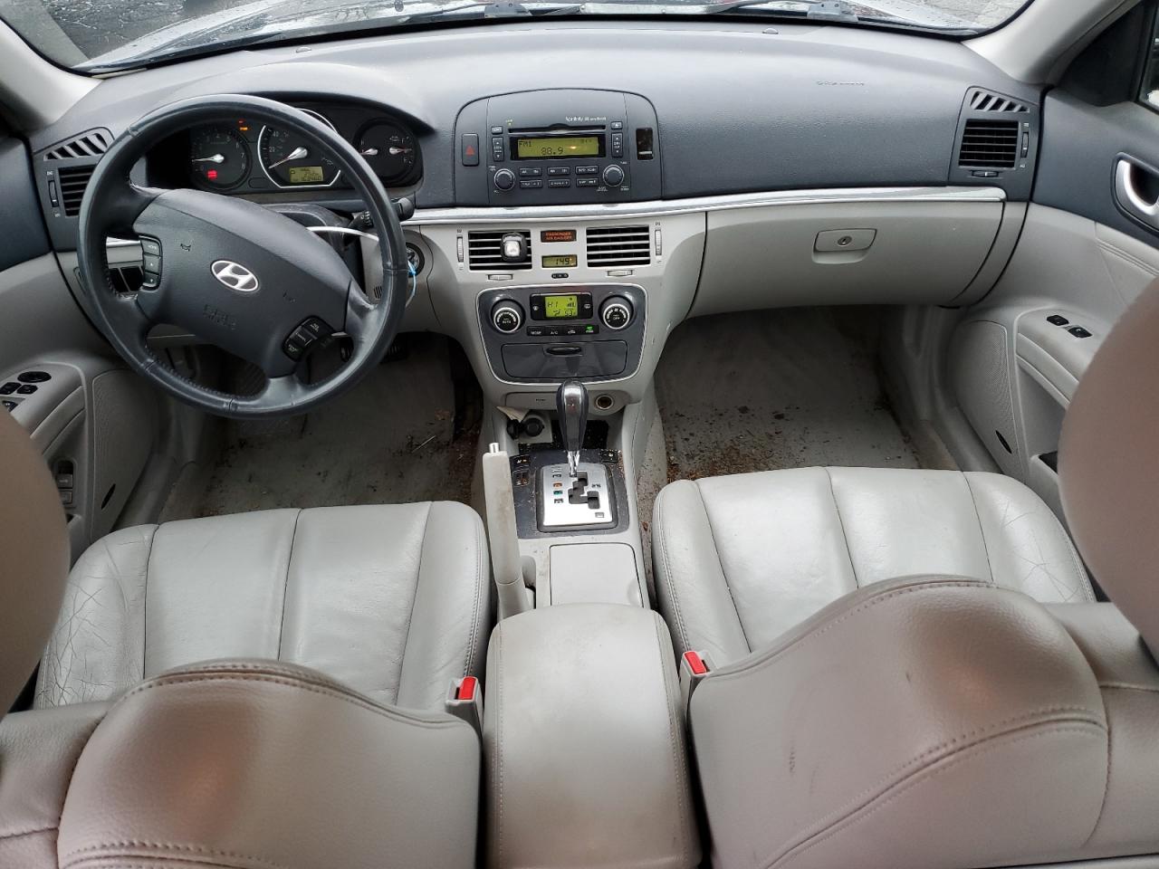 2008 Hyundai Sonata - Image 8