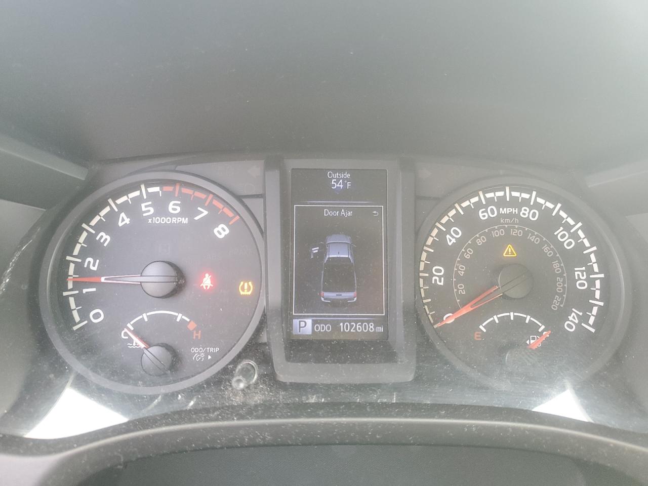 2018 Toyota Tacoma - Image 9