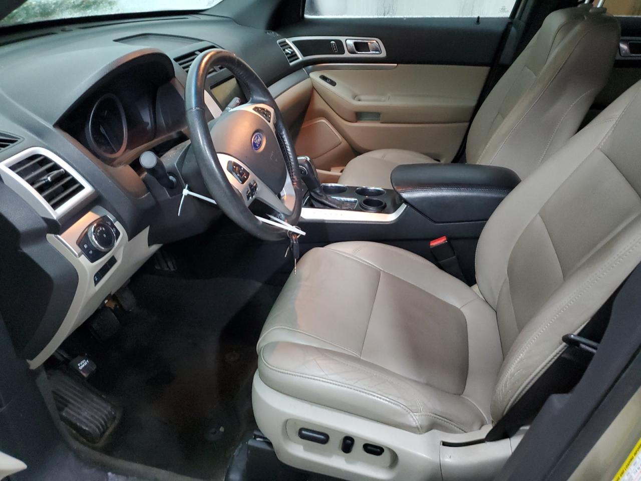 2011 Ford Explorer - Image 7