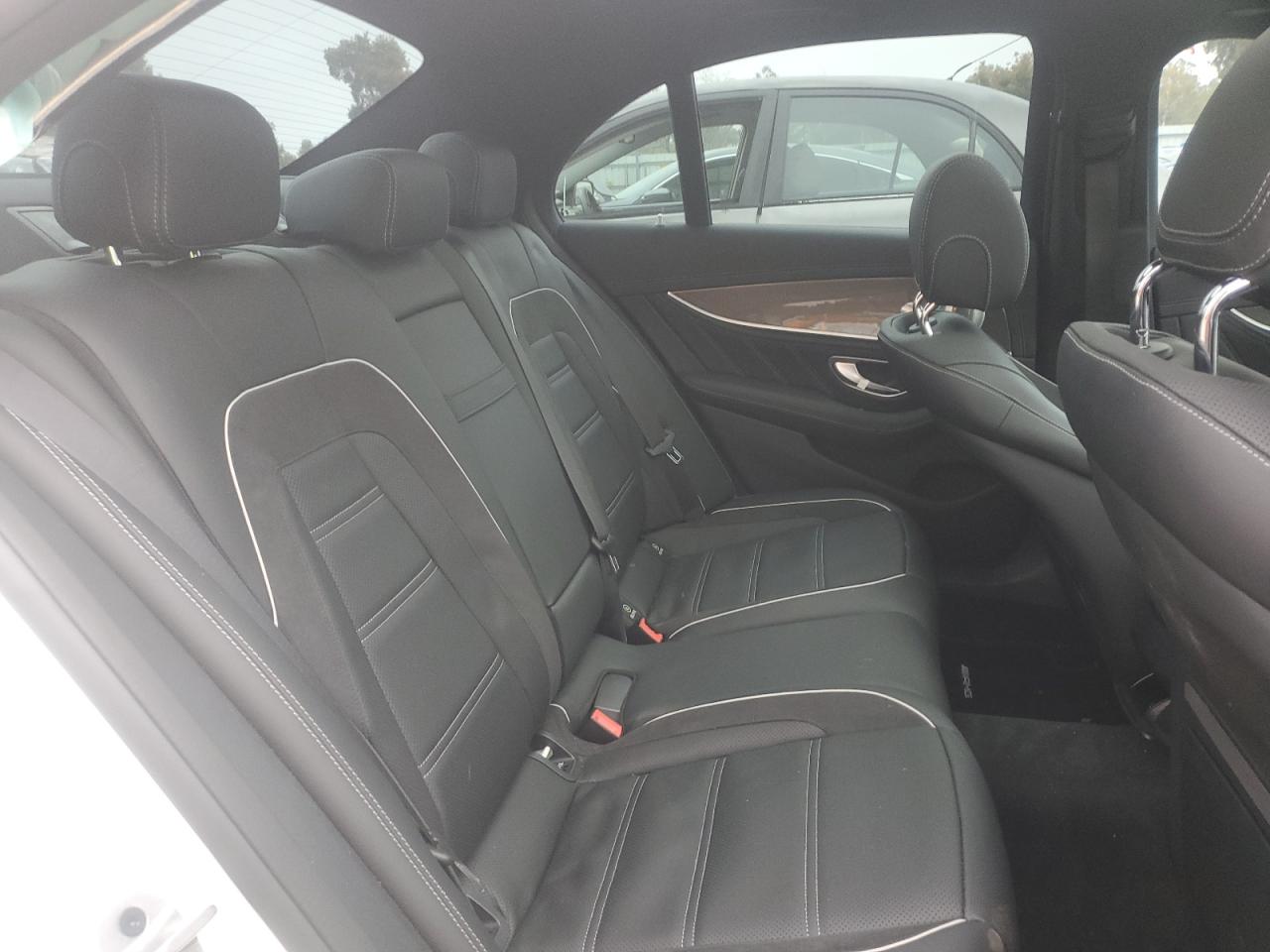 2021 Mercedes-Benz E-klasse - Image 10