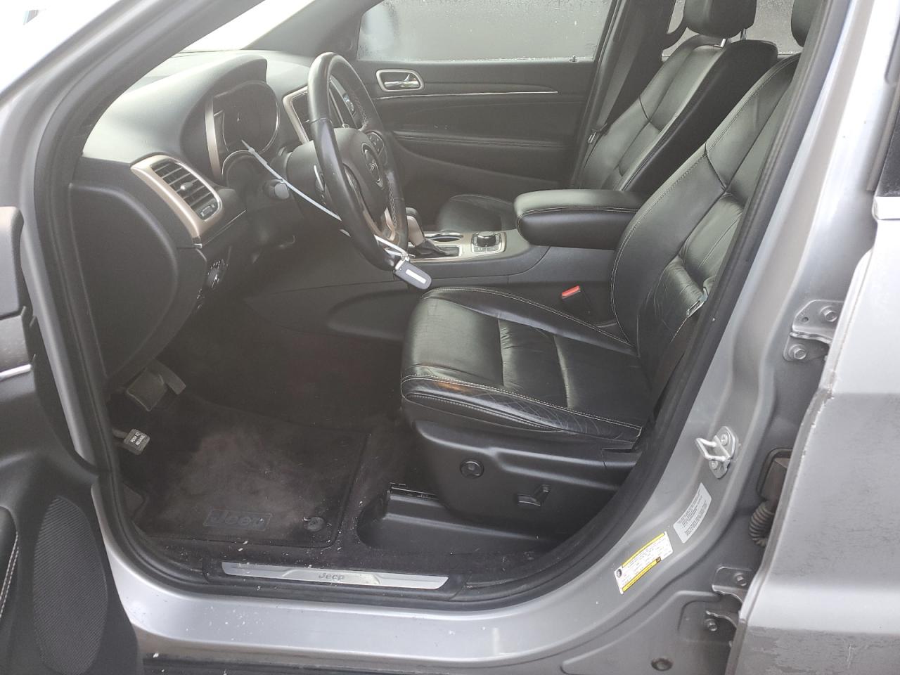 2016 Jeep Grand Cherokee - Image 7