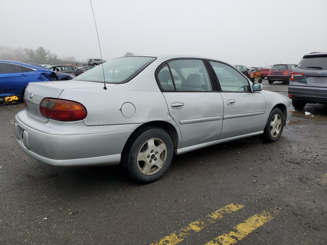 2004 Chevrolet Malibu - Image 3