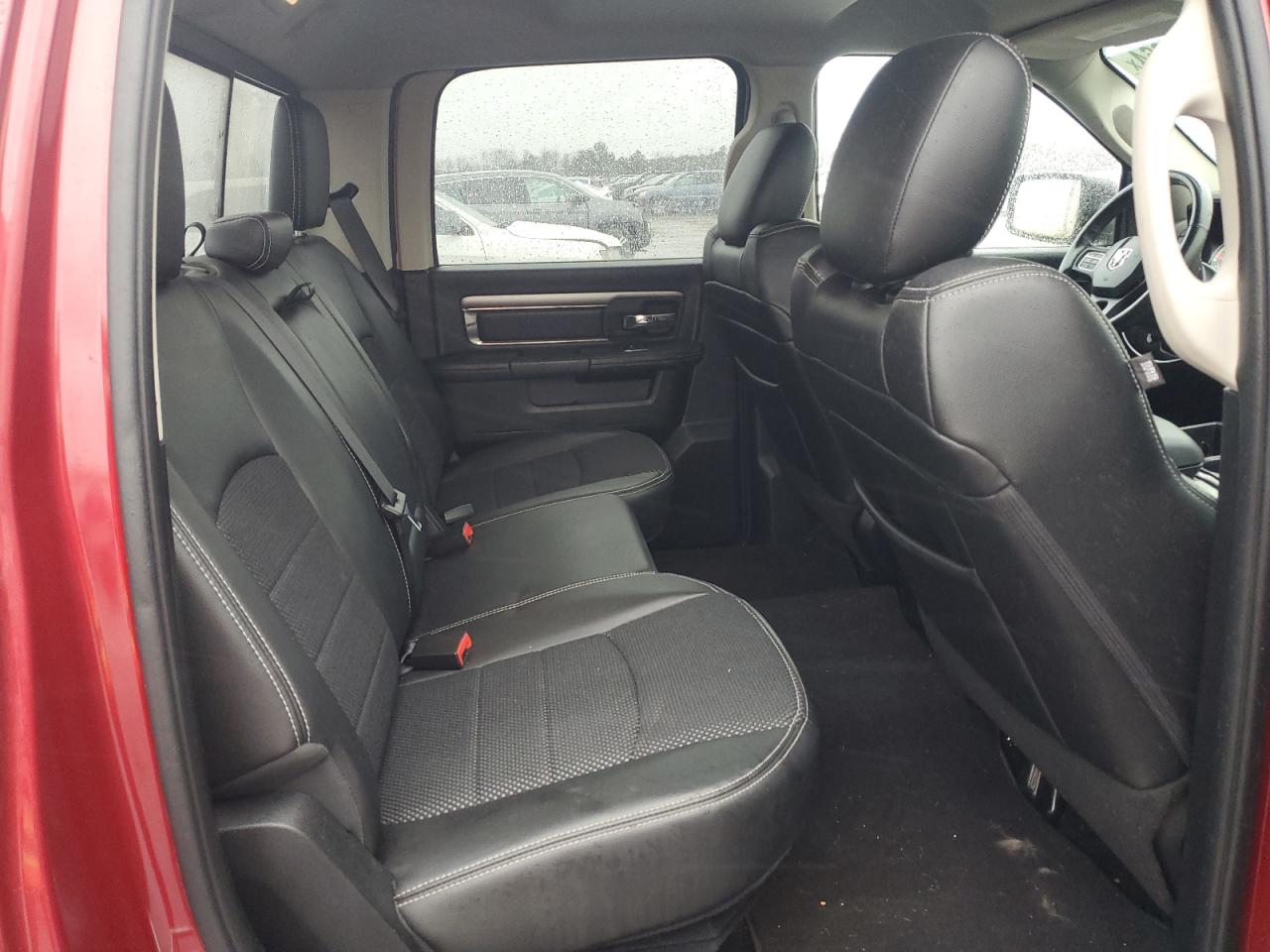 2015 RAM 1500 - Image 10