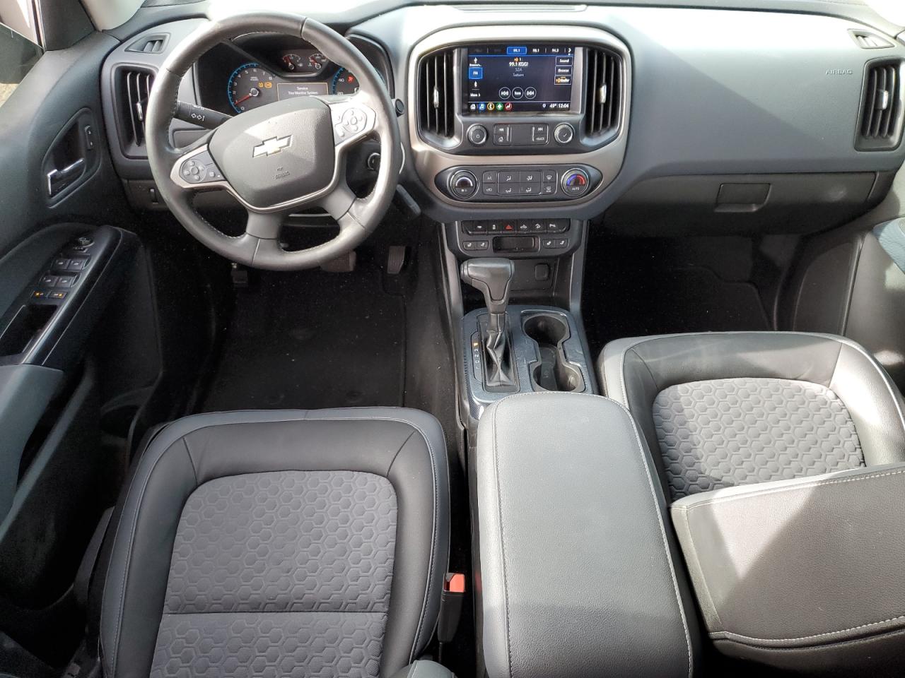 2019 Chevrolet Colorado - Image 8