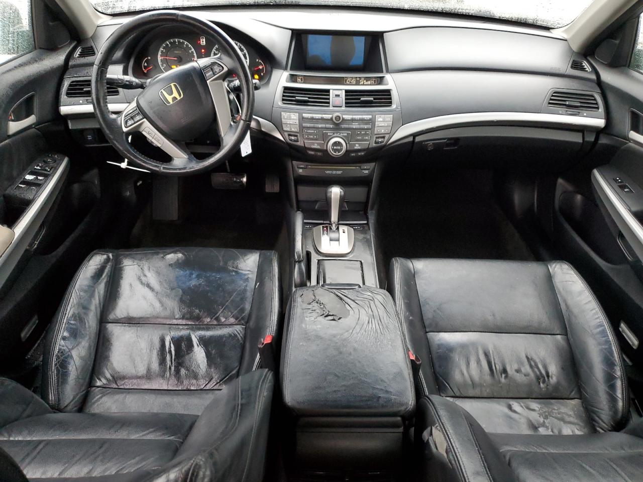 2010 Honda Accord - Image 8
