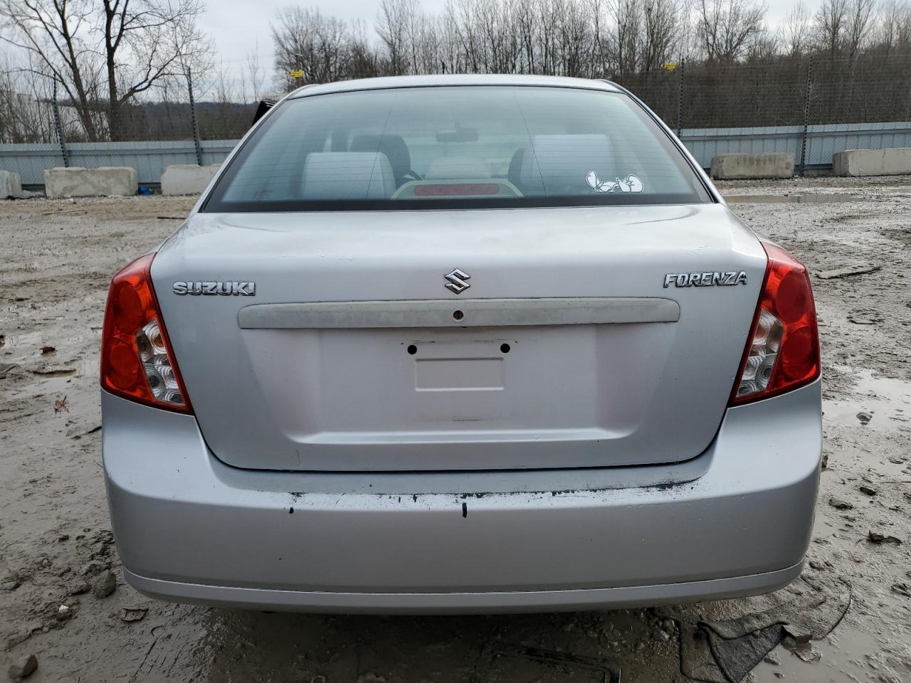 2006 Suzuki Forenza VIN: KL5JD56Z46K374920 Lot: 86255044