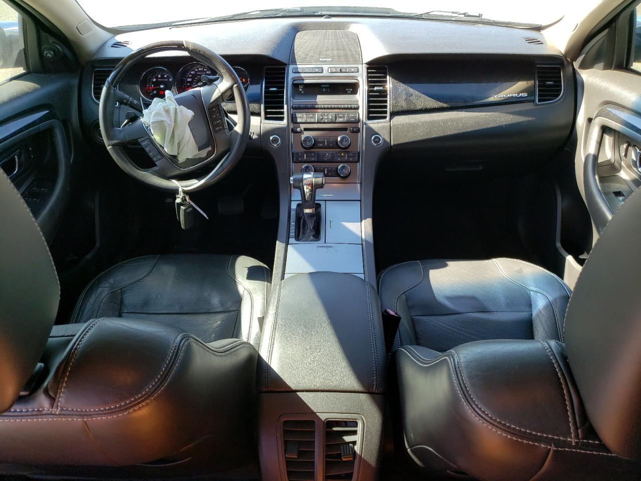 2011 Ford Taurus - Image 8