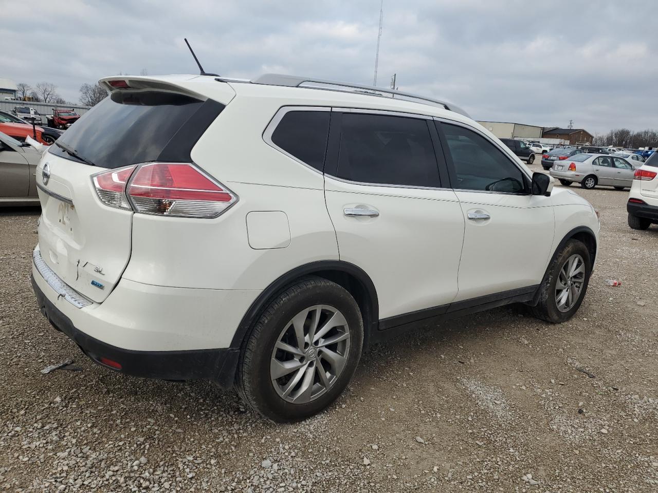 VIN 5N1AT2MT7EC858885 2014 NISSAN ROGUE no.3