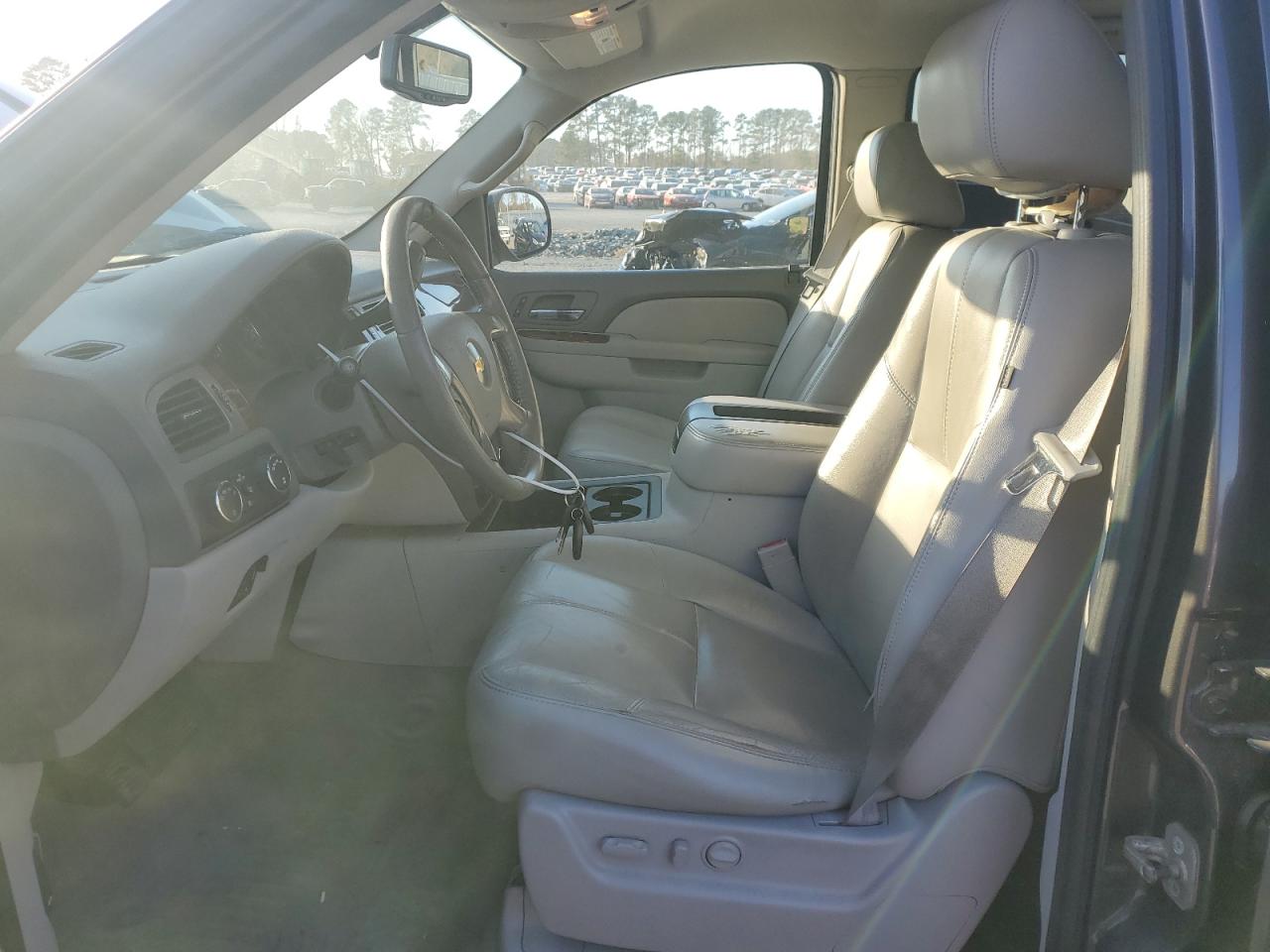 2011 Chevrolet Tahoe - Image 7