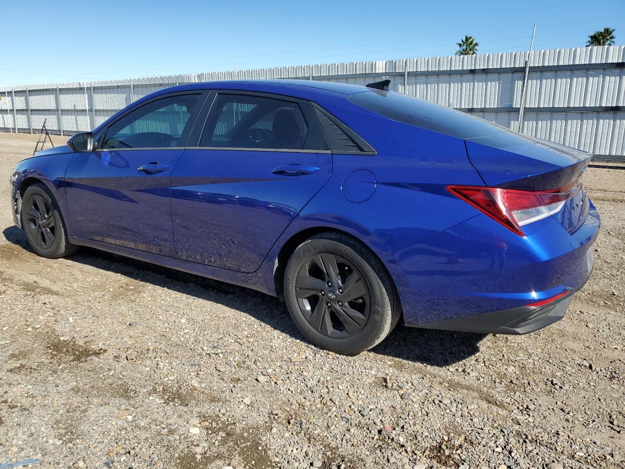 2023 Hyundai Elantra - Image 2