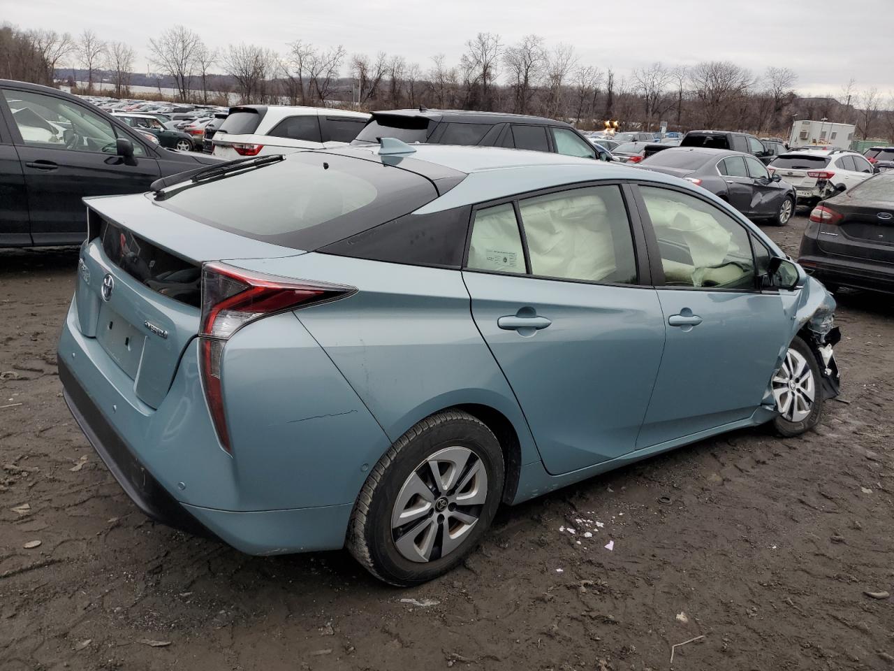 VIN JTDKBRFU1J3581834 2018 TOYOTA PRIUS no.3