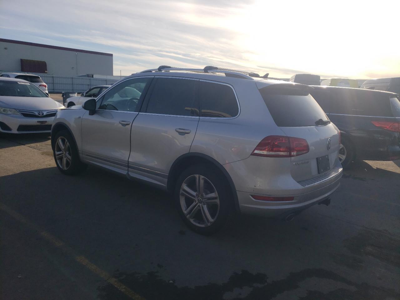 VIN WVGDP9BP8ED008547 2014 VOLKSWAGEN TOUAREG TD no.2