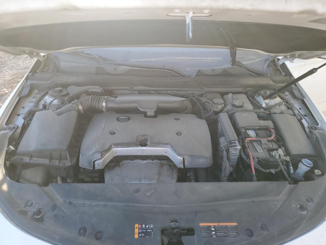 2016 Chevrolet Impala - Image 11