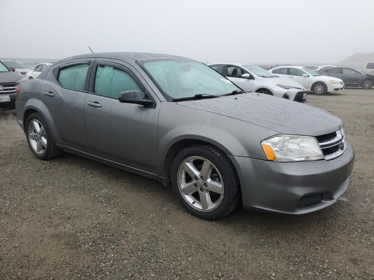 VIN 1C3CDZABXDN658296 2013 DODGE AVENGER no.4