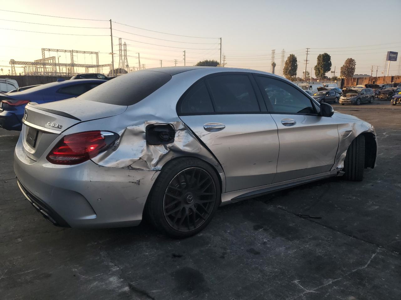 VIN 55SWF8HB8JU263660 2018 MERCEDES-BENZ C-CLASS no.3