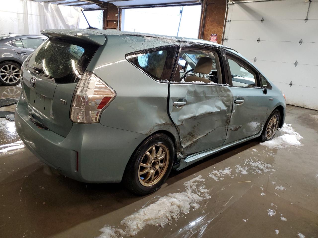 VIN JTDZN3EU4D3254868 2013 TOYOTA PRIUS no.3