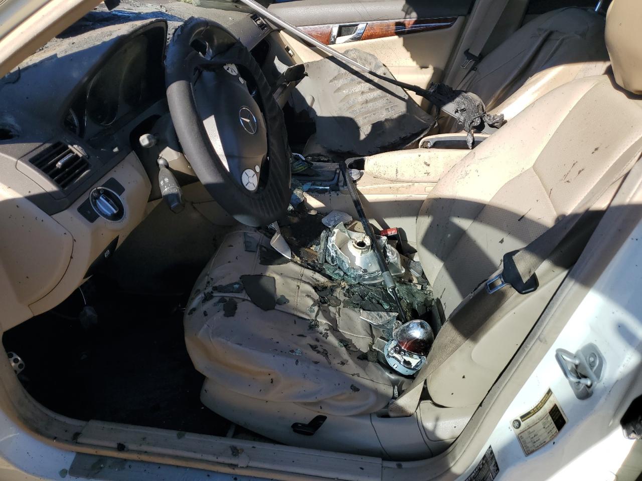 2011 Mercedes-Benz C 300 4Matic VIN: WDDGF8BB1BR181317 Lot: 83086674