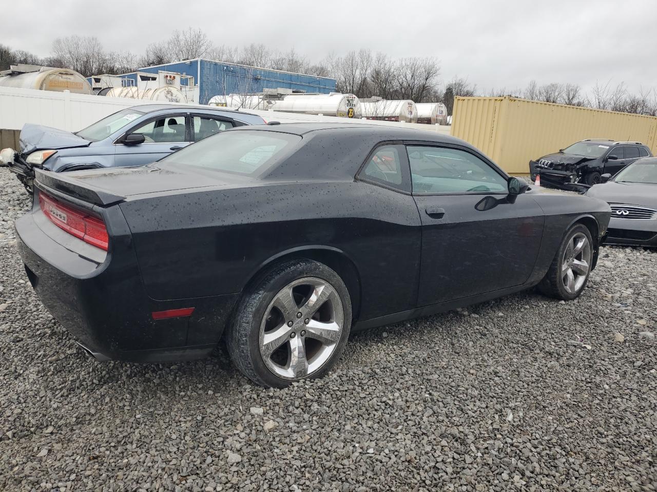 VIN 2C3CDYAG5DH649214 2013 DODGE CHALLENGER no.3