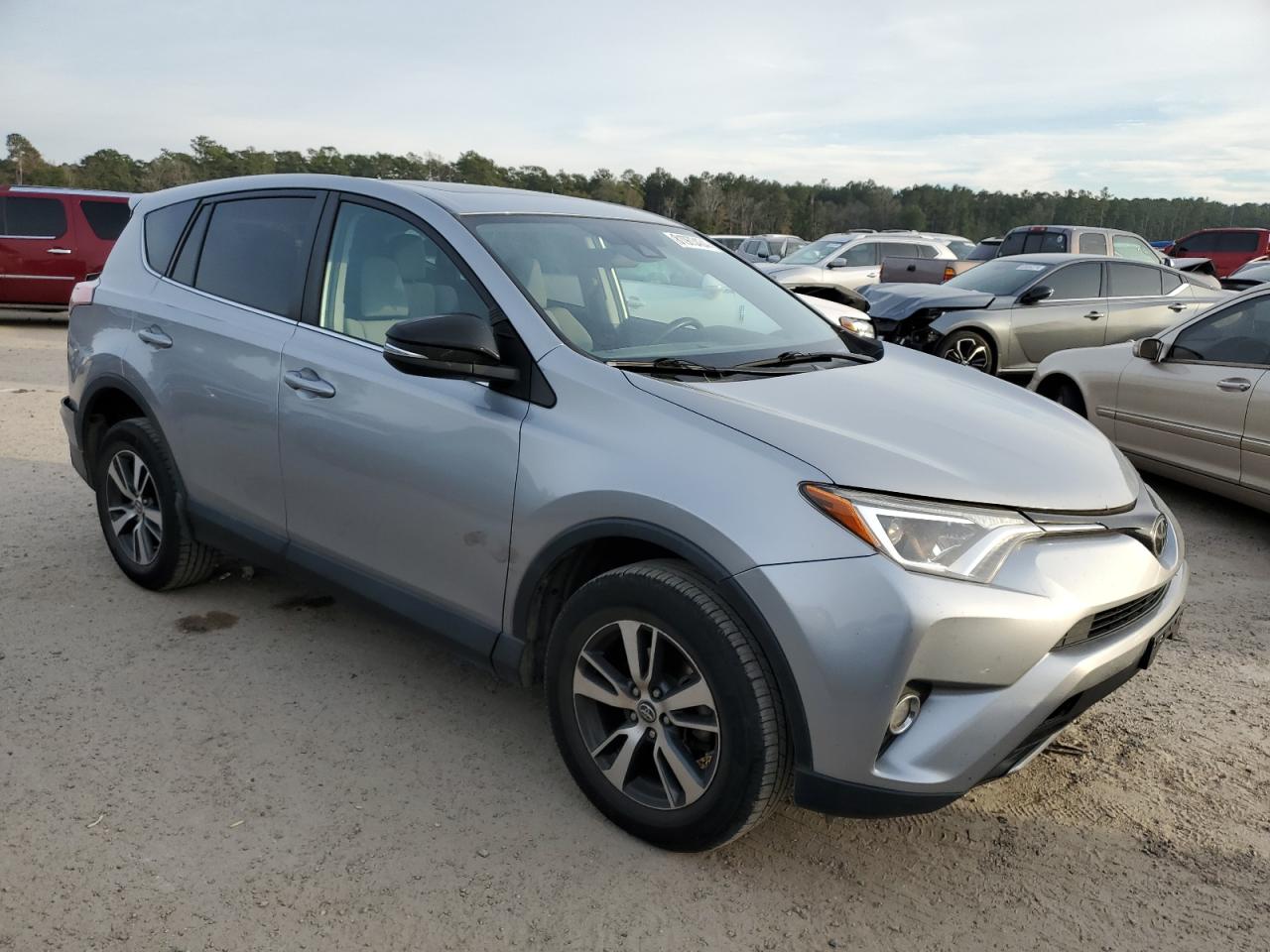 2018 Toyota RAV 4 - Image 4