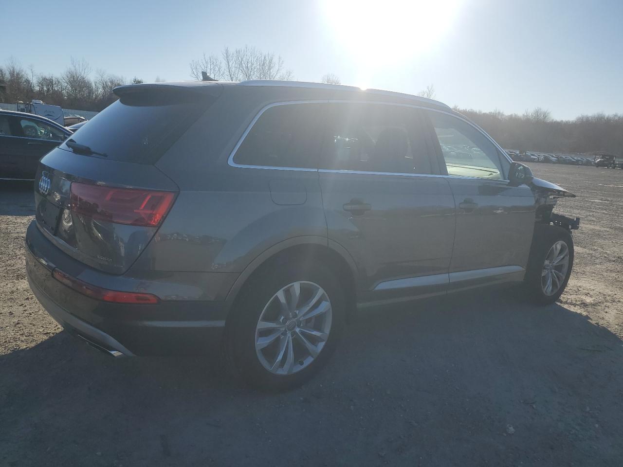 2019 Audi Q7 - Image 3