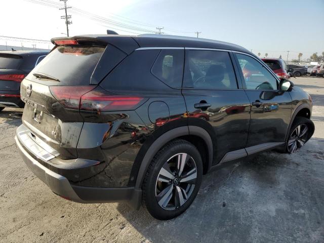  NISSAN ROGUE 2024 Czarny