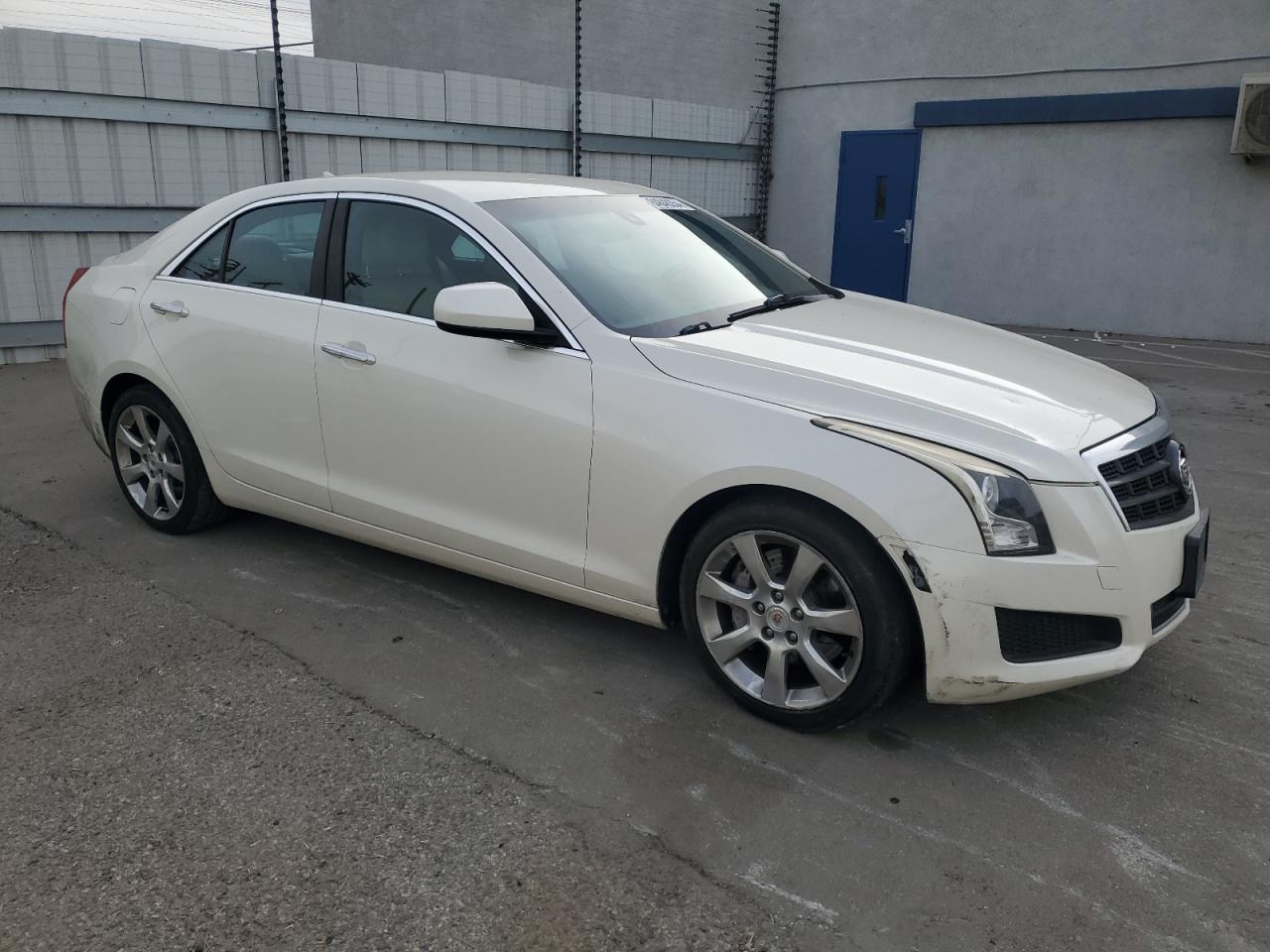 VIN 1G6AA5RA1D0149441 2013 CADILLAC ATS no.4