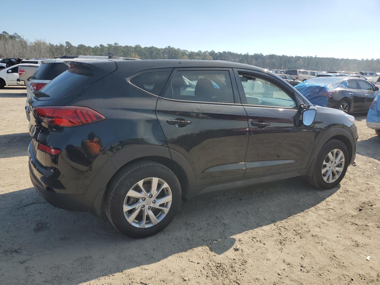 2021 Hyundai Tucson - Image 3