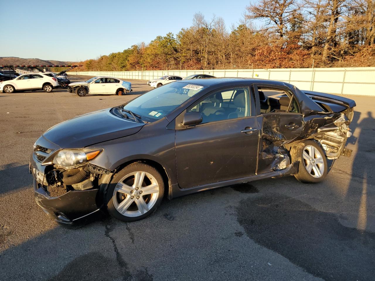 2013 TOYOTA COROLLA