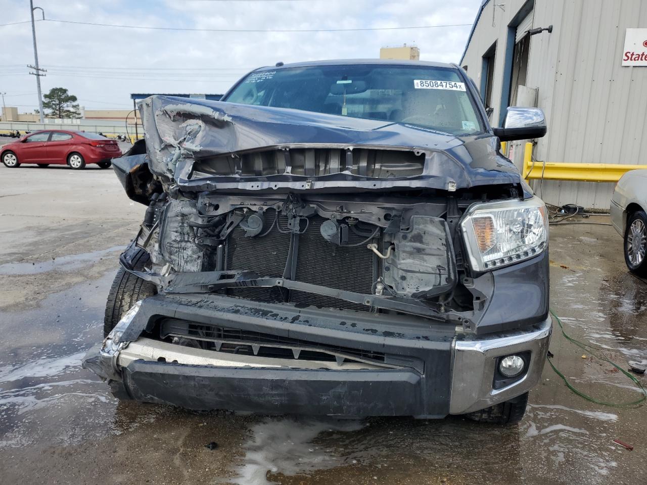 VIN 5TFFW5F12HX217042 2017 TOYOTA TUNDRA no.5