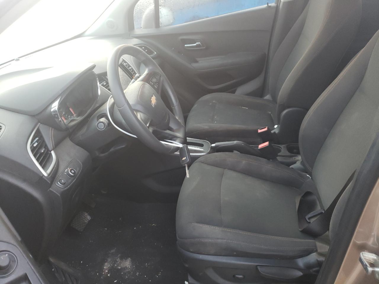 2018 Chevrolet Trax Ls VIN: 3GNCJKSBXJL286634 Lot: 84504864