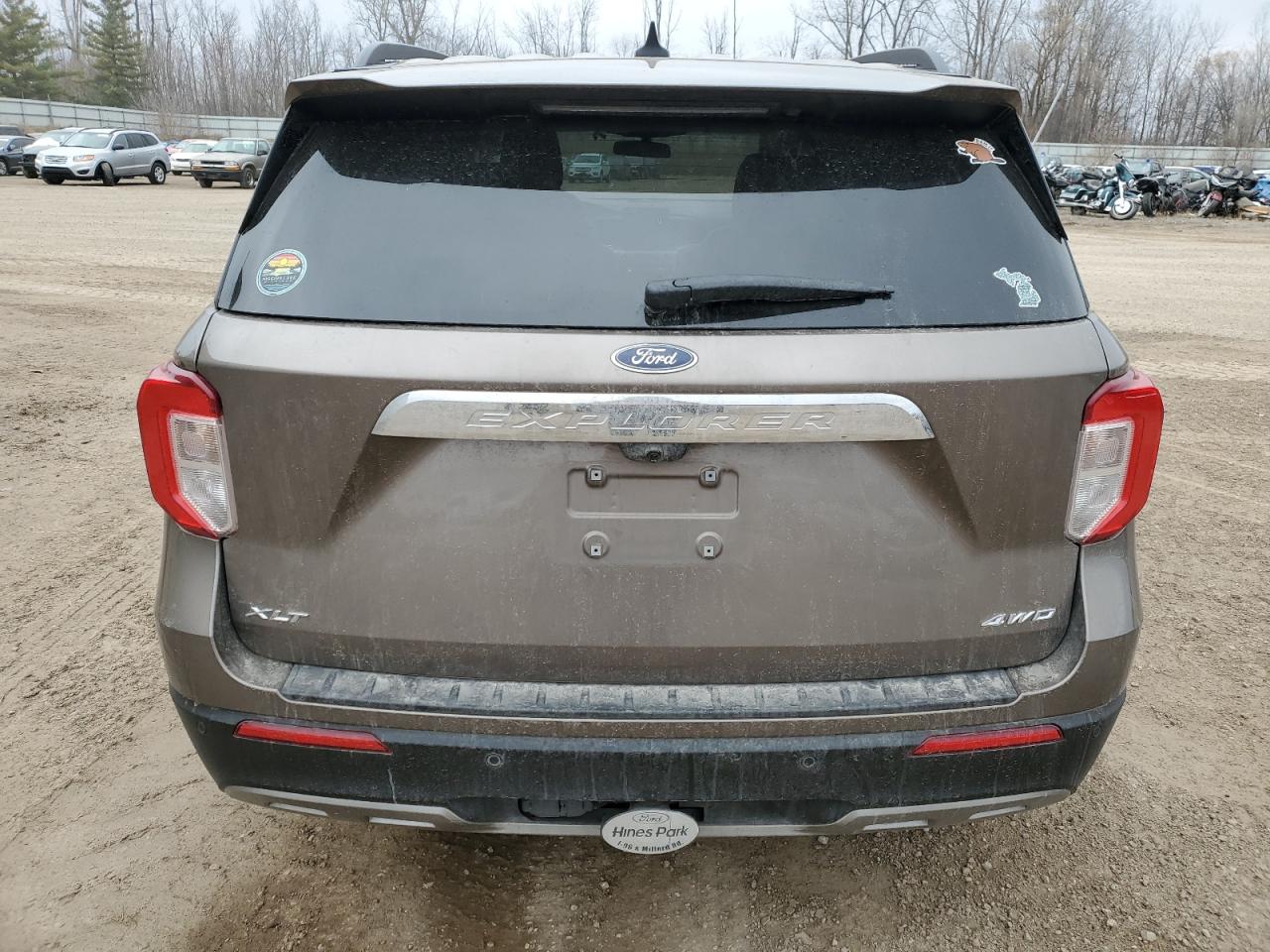 2021 Ford Explorer - Image 6