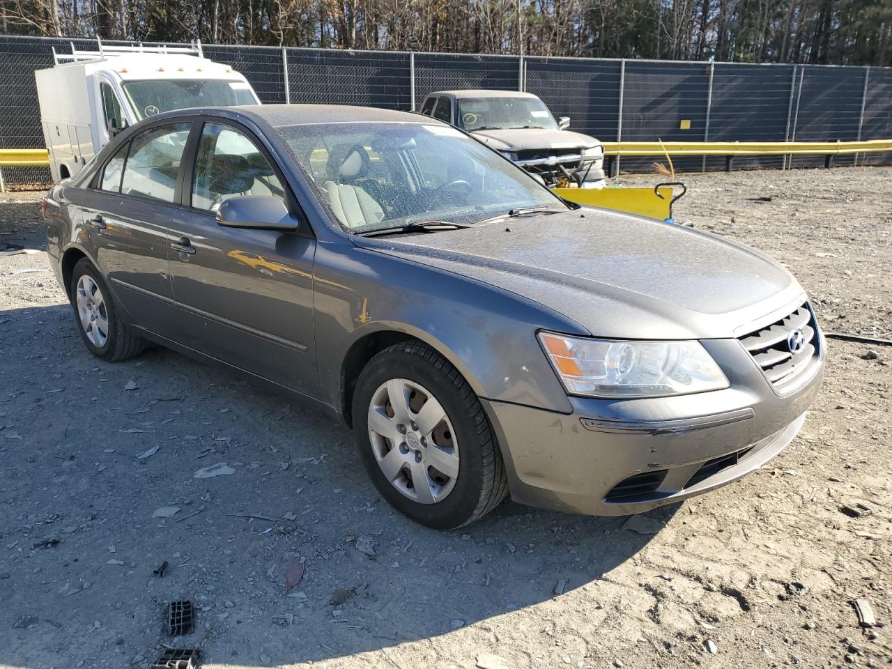 2009 Hyundai Sonata - Image 4