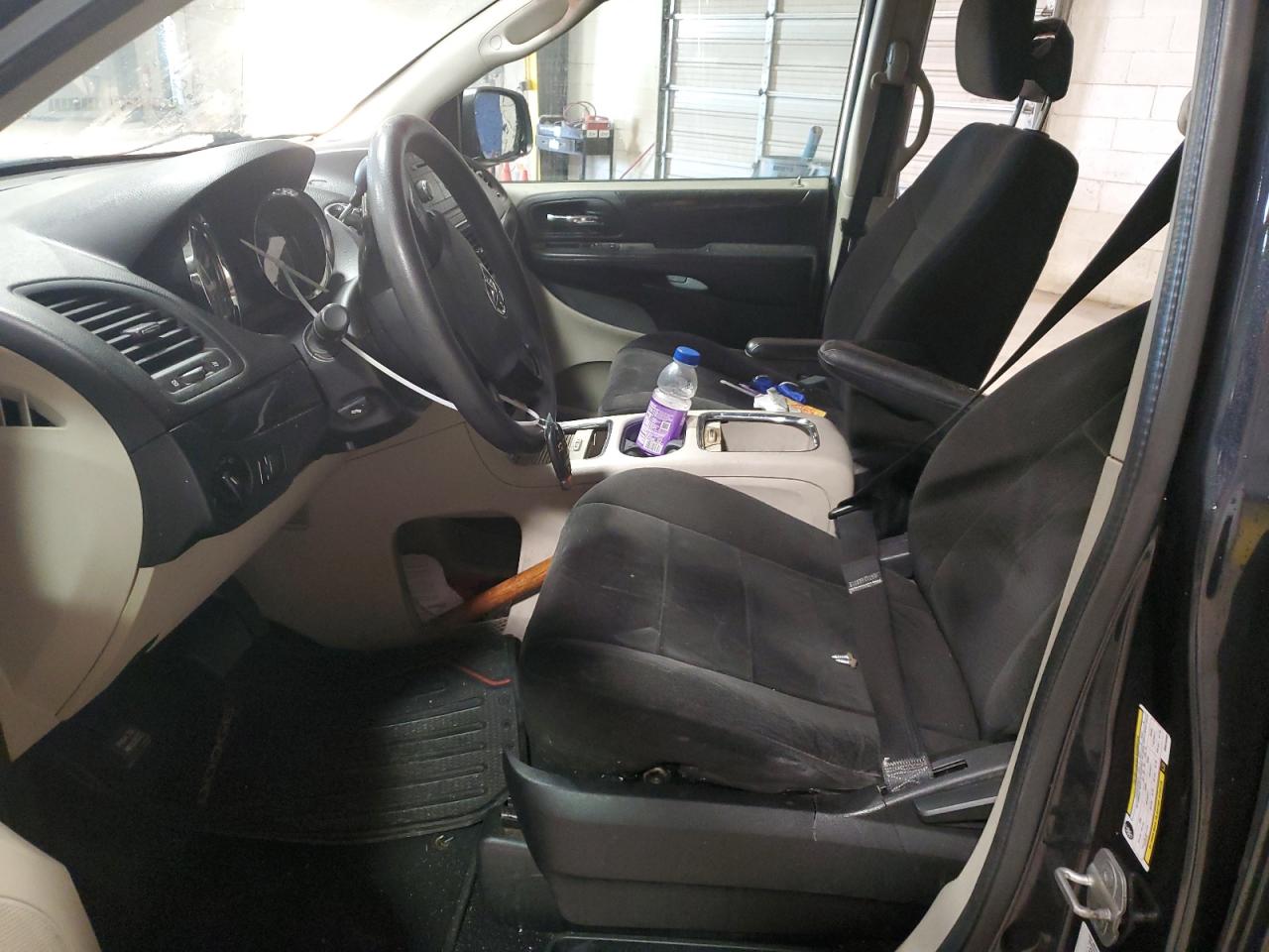 2013 Dodge Caravan - Image 7