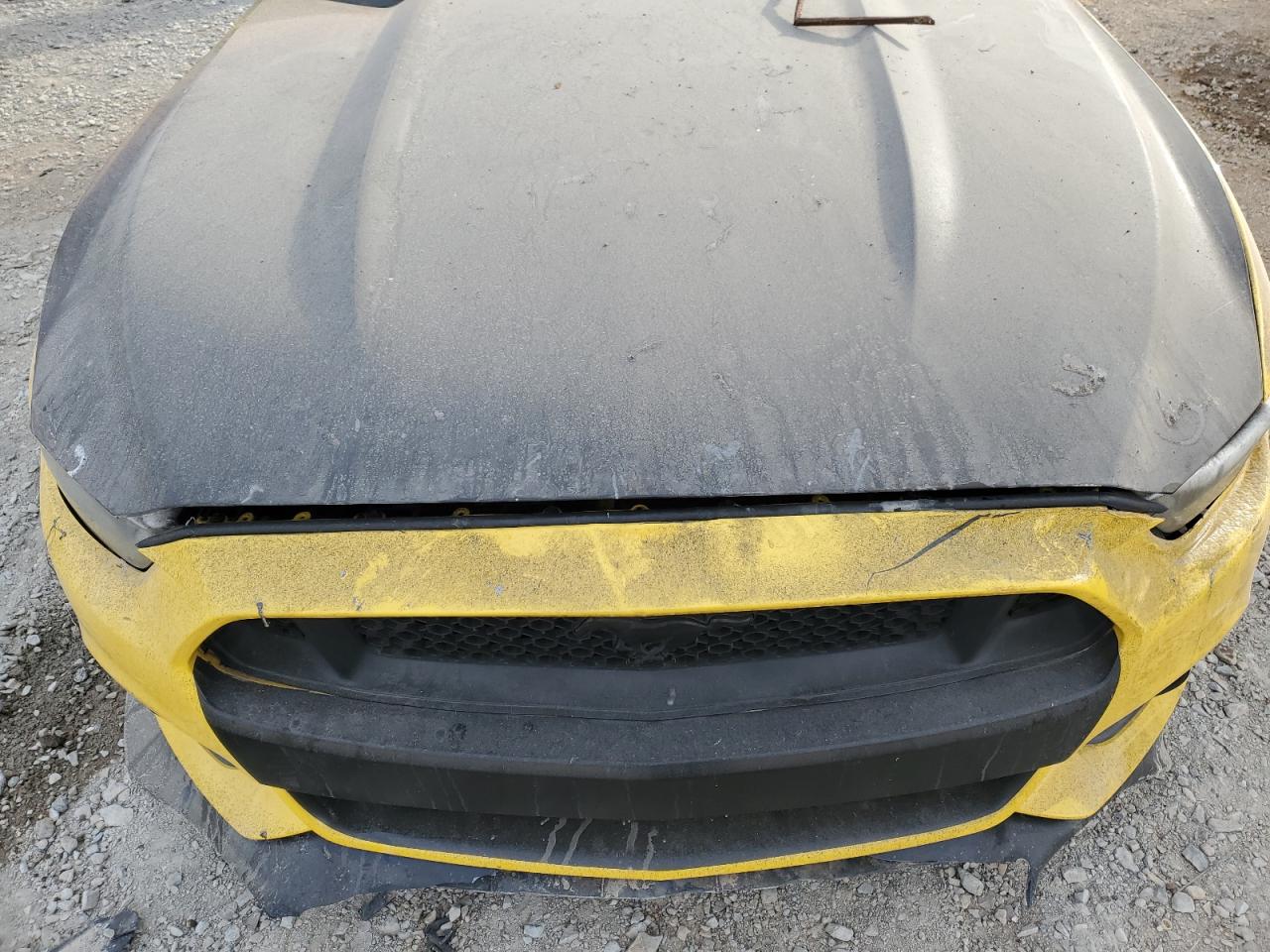 2016 Ford Mustang - Image 11