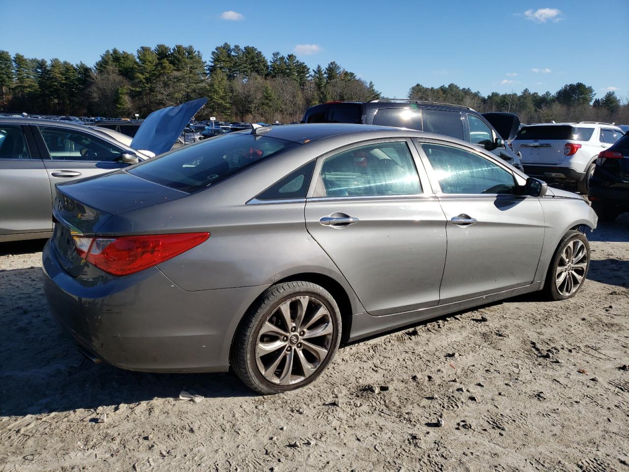 VIN 5NPEC4AC7DH515857 2013 HYUNDAI SONATA no.3