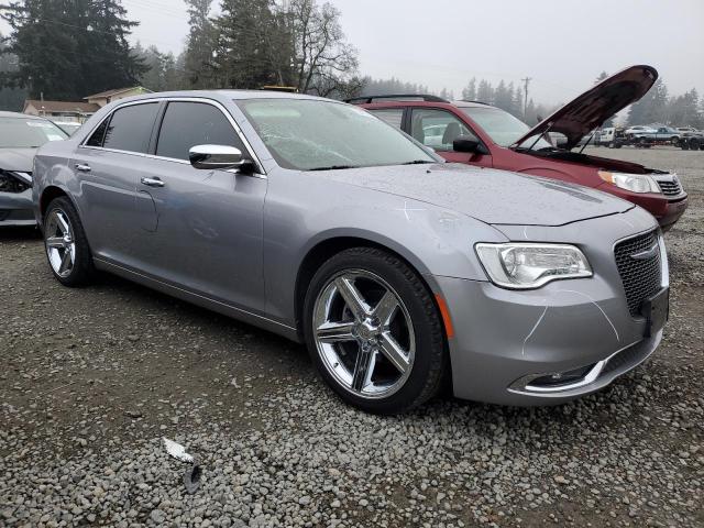  CHRYSLER 300 2018 Серебристый