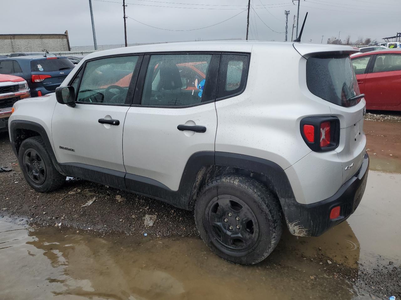 VIN ZACCJBAB7JPJ56860 2018 JEEP RENEGADE no.2