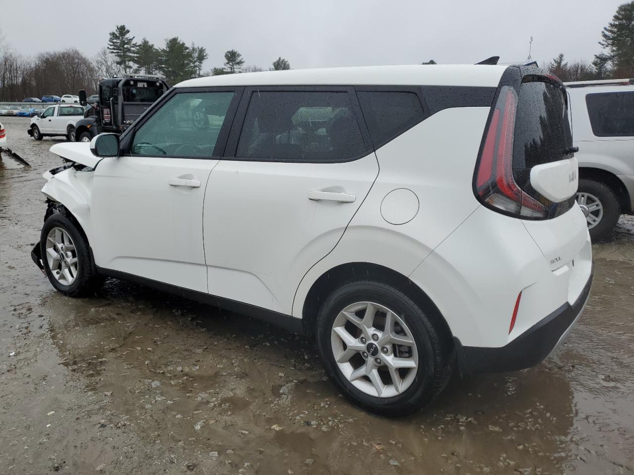 2024 Kia Soul - Image 2
