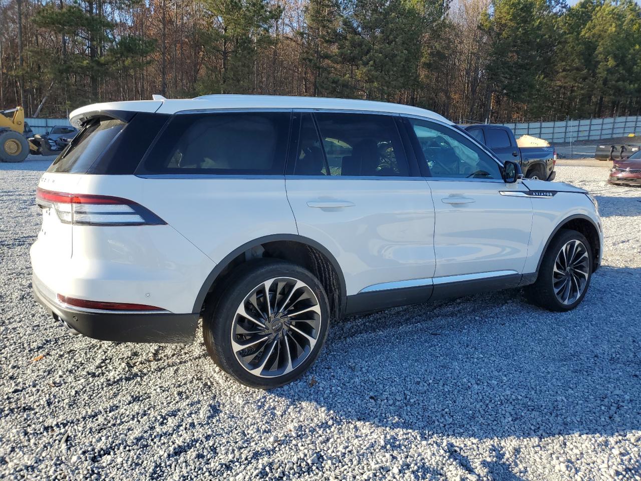 2020 Lincoln Aviator - Image 3